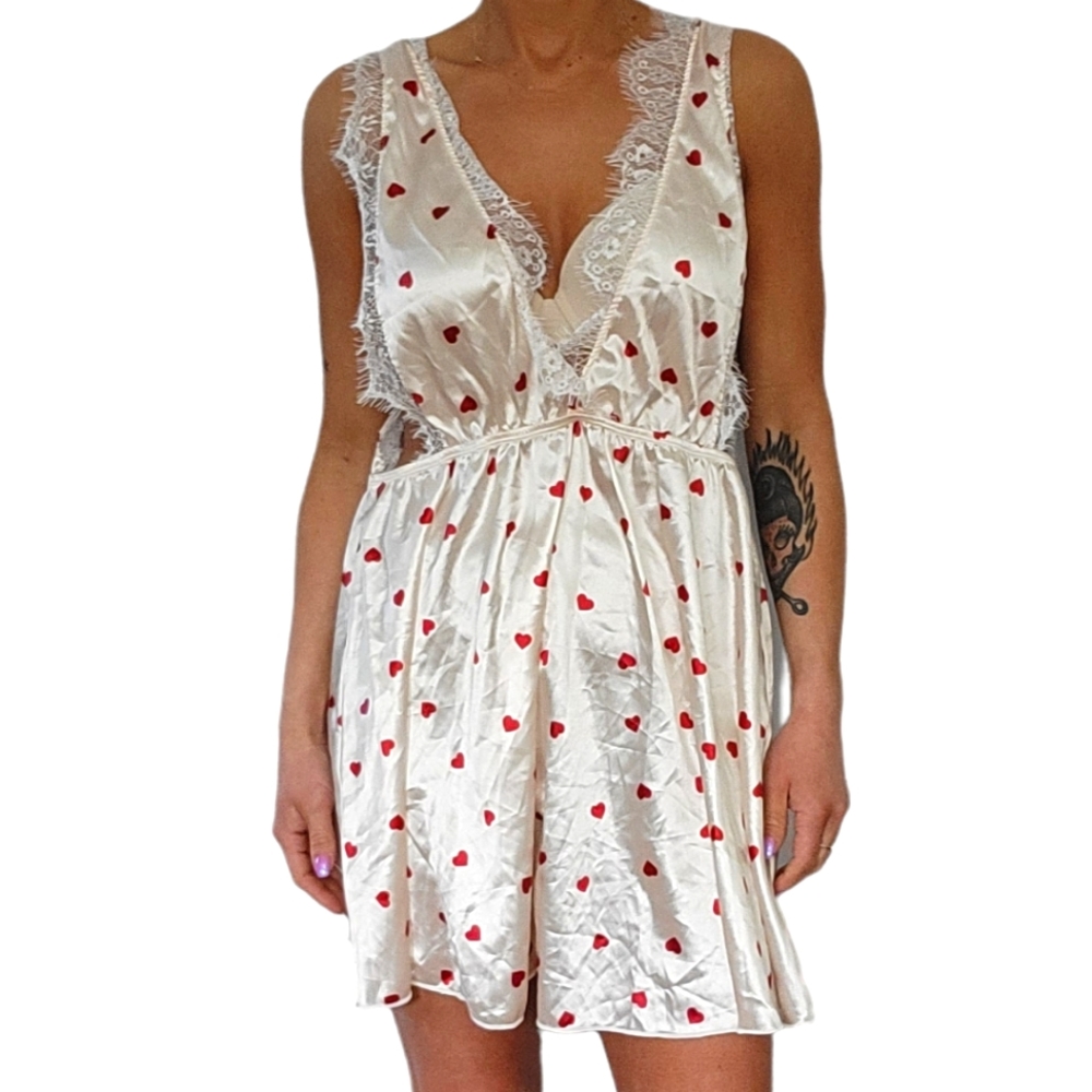 Shein Satin Lace Teddy Hearts Size 2X Large Creme